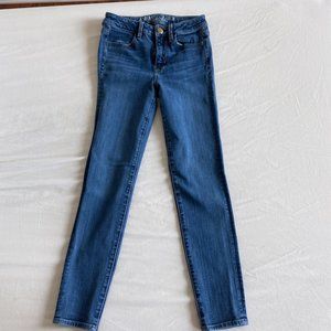 American Eagle Dark Wash High Waisted Jegging